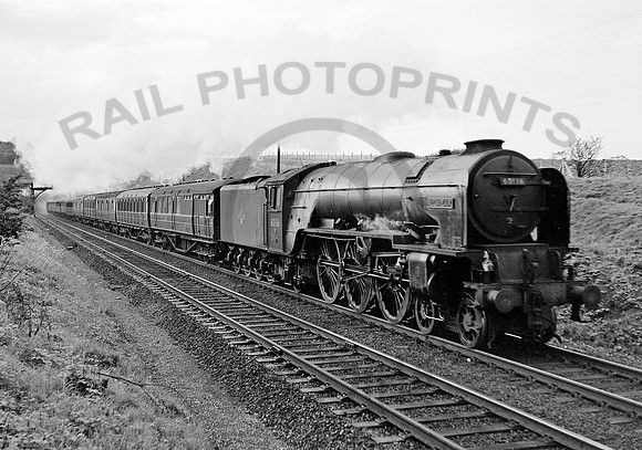 60136 Stoke Tunnel 220561 HB772