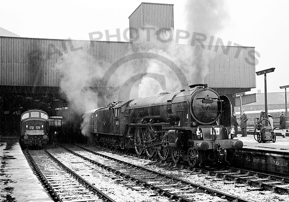 60131 Leeds City 210365 HB65D                       850-1