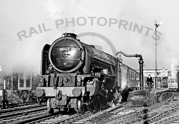 60152-Y-StBoswells-0162-DCC492BW