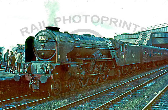 60145-Y-Leeds-040965-CW742R