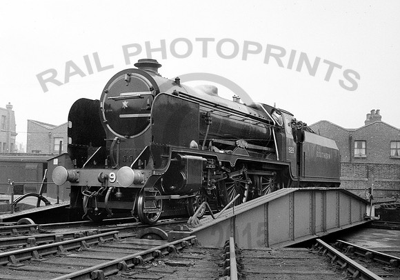 929-Y-NineElms-1939-DCCRL092