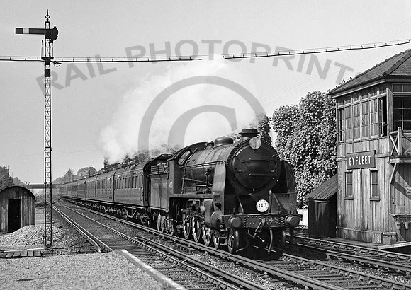 453-Y-Byfleet-1948-RPC846