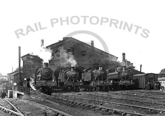 WorcesterDepot-Y-1955-RPC276