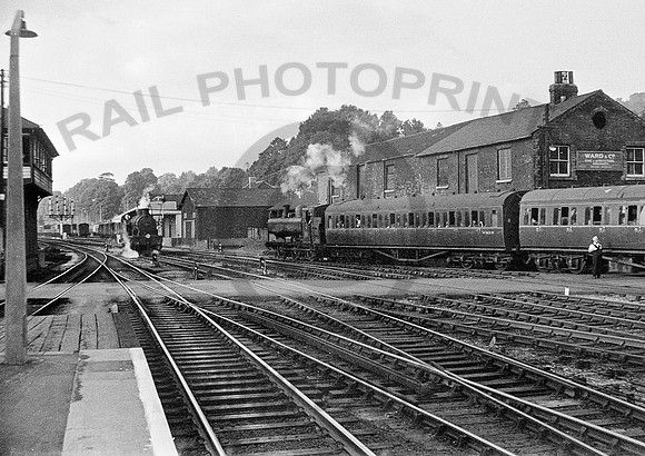 Pannier-Exeter-0762-RPC640