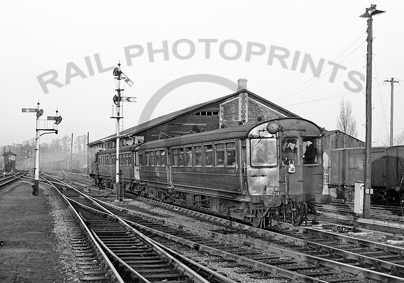 Calneauto-Y-Chippenham-130355-HB486