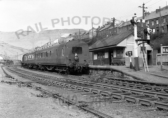 Autotrain-Y-Nantymoel-1955-RPCRL493