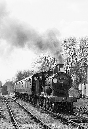 30120-Y-Medstead-150484-HB525