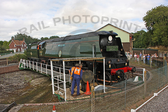 34067-Y-YeovilJunction-190809-RP0803