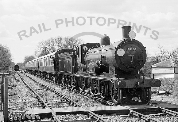 30120-Y-Medstead-150484-HB526
