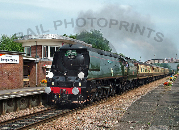 34067 Templecombe 050804 JC