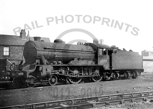 62757-Y-Hull-JD046