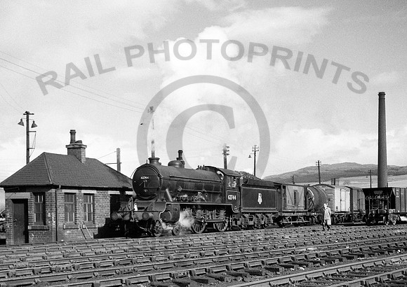 62744-Perth-1956-RPC611