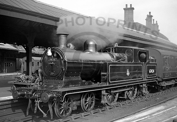 67424 Sheffield Victoria  0953 DA744