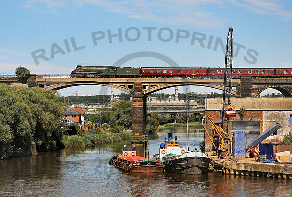 60009 Frodsham 220712 KL389