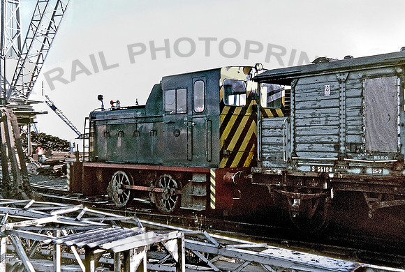 D2432 Queenborough 240171 GE432