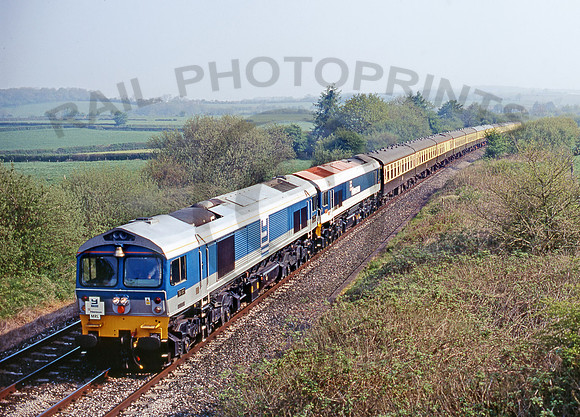 59001-Y-UptonNoble-030599-JC012