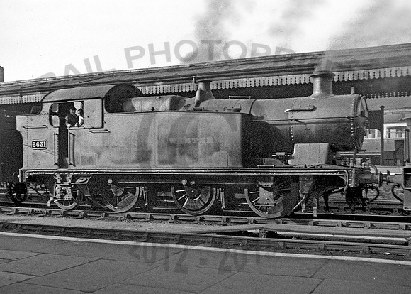 6631-Y-GloucesterCentral-170552-RPC709-1