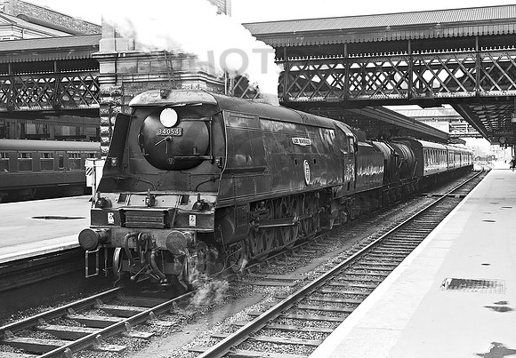 34054 Exeter St Davids 0464 HB617R