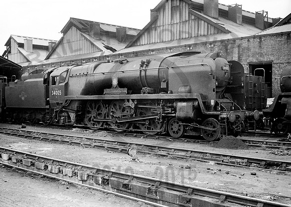 34005-Y-NineElms-0765-BR778