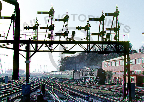 34013-Soton-190367-DR551R
