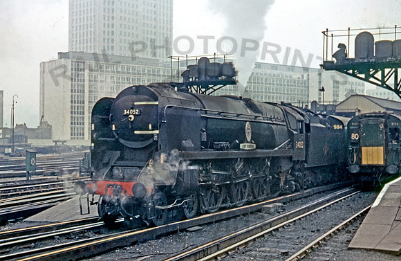 34052 Waterloo 070465 RL052