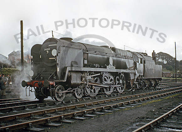 34089-Y-Weymuth-0366-BR591