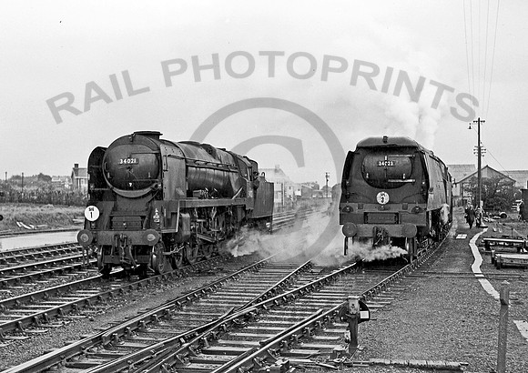 34021 Wareham  070567  HB67C714
