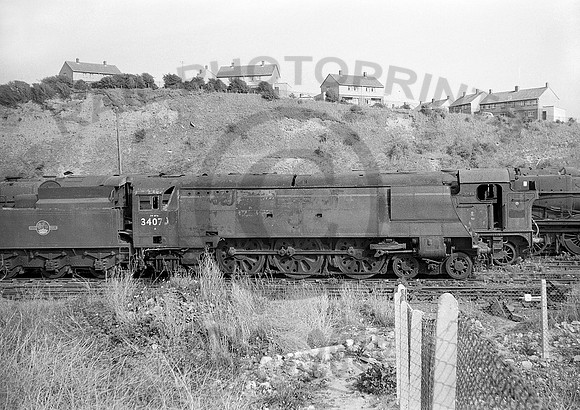 34070-Y-Barry-210867-JC767