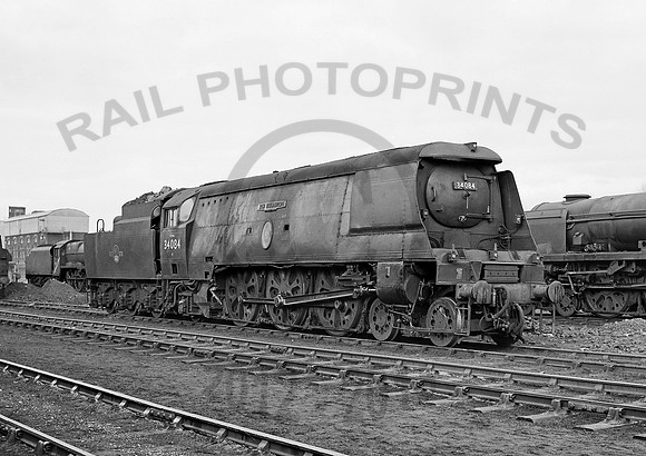 34084-Y-Eastleigh-270265-RPC109