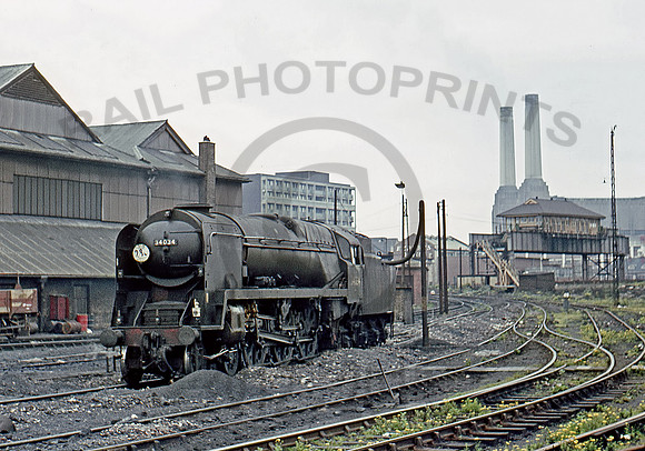 34034-Y-NineElms-290467-DR559