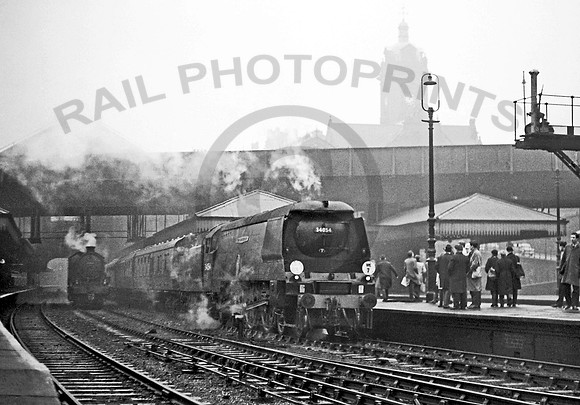 34054 Nottingham Victoria 300363 DS896