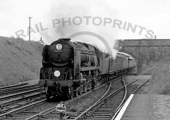 34010 Seaton Junction  0863 DA449
