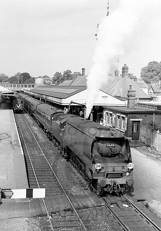 34103-Y-Southampton-0864-RP-061