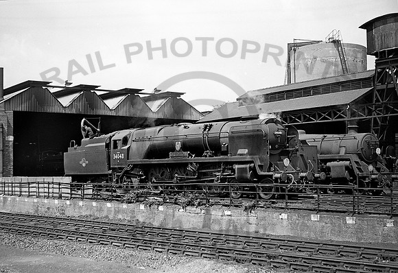 34048-Y-Bournemouth-130659-RPC146