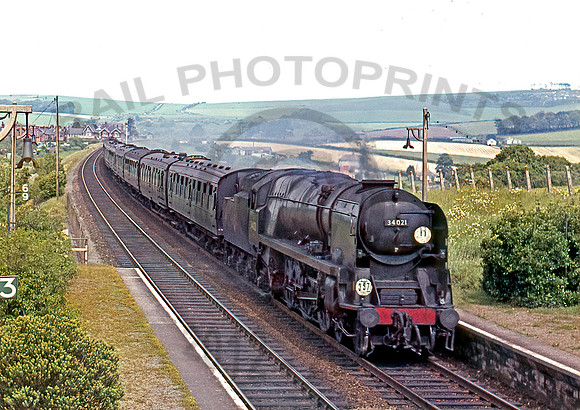 34021-Upwey-030667-DR556R