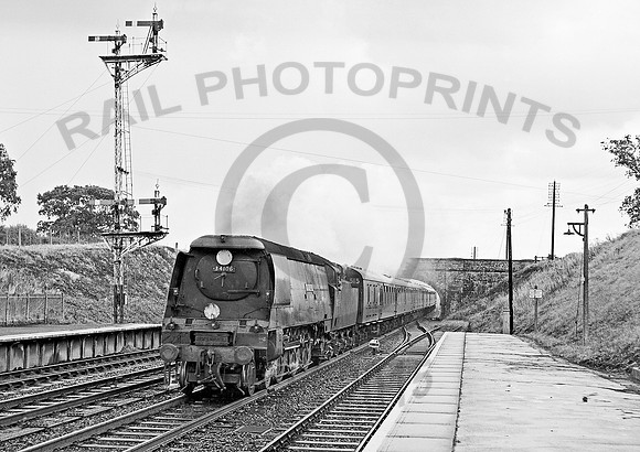 34106 Seaton Junction  180864 HB64O384