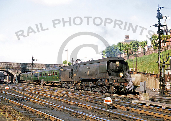 34061 Exeter Central 0564 DC022R