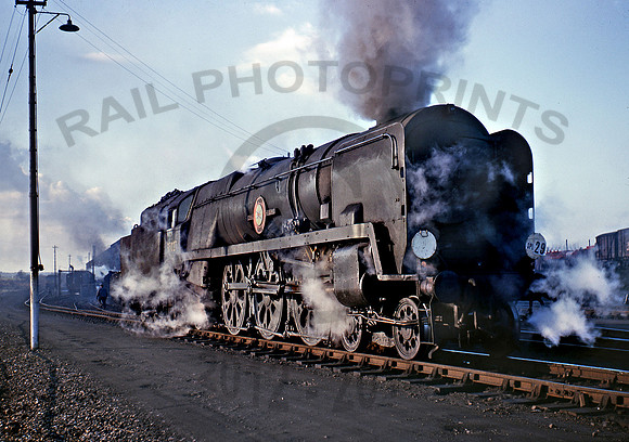 35027-Oxley-260366-BR562