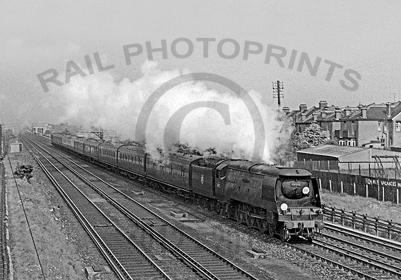34110  New Malden 0955 IT509