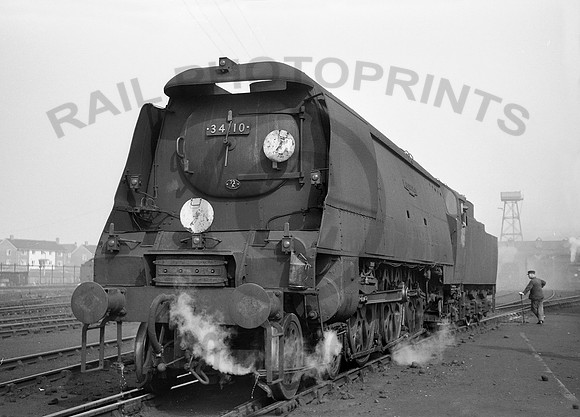 34110-ExmouthJunction-0662-RPC387-1