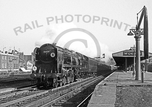 34071 Woking 030363 IT361