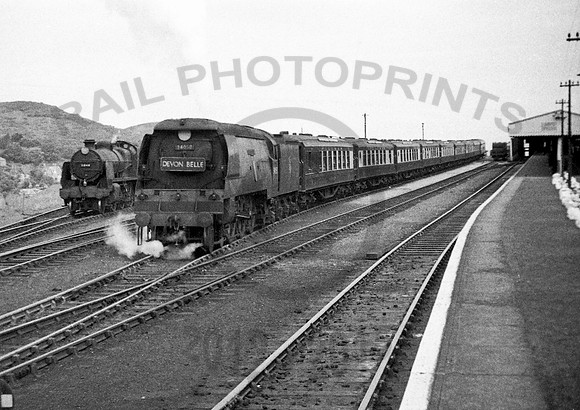 34083 Ilfracombe 1955 RPC200