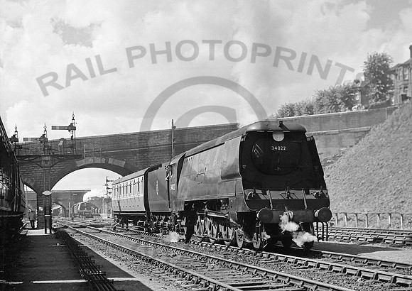 34022-Y-ExeterC-0651-RPC844