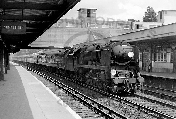 34095-Y-Surbiton-1965-BR298