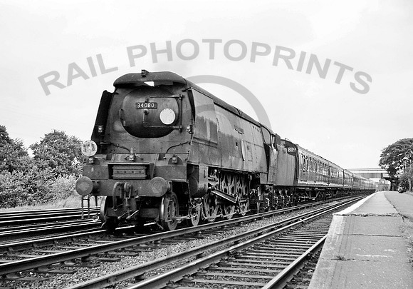 34080 Raynes Park 230862 RPC363