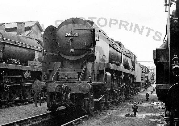 34060 Eastleigh 0665 RPC527