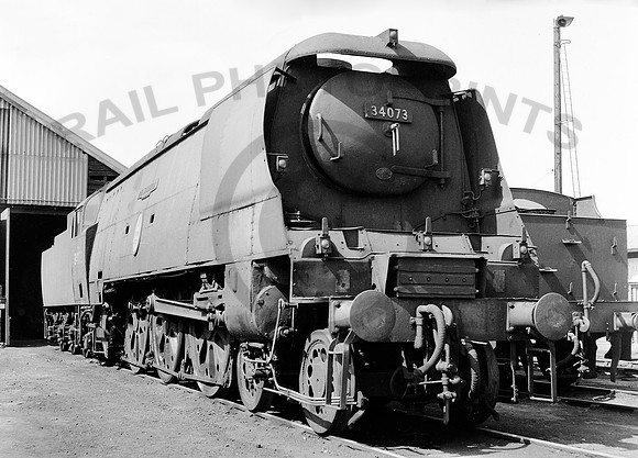 34073 Eastleigh 0564 RPC574