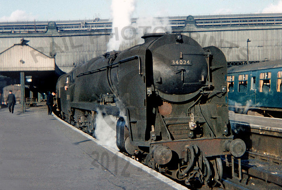 34034 Waterloo 280267 RPC137