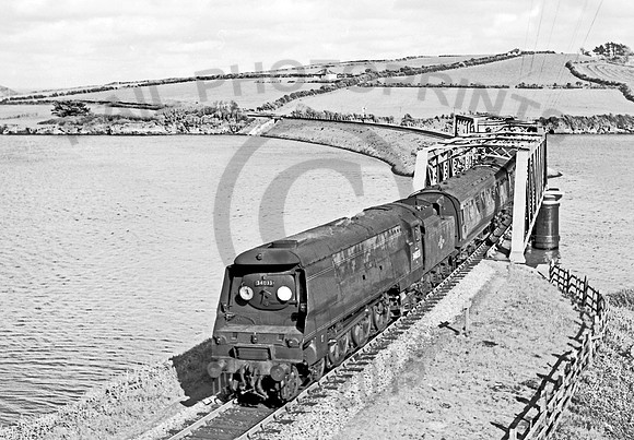 34033 Little Petherick  170562 DC159
