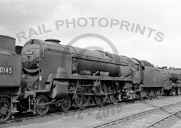 34026-Y-Eastleigh-050564-RPC557
